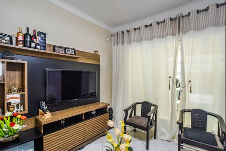 Casa à venda com 200m², 5 quartos e 2 vagasSala