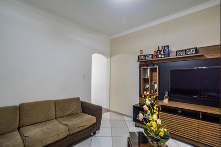 Casa à venda com 200m², 5 quartos e 2 vagasSala
