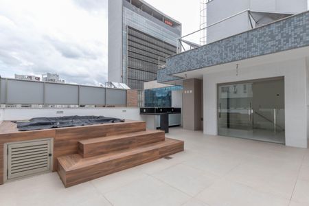 Apartamento à venda com 148m², 2 quartos e 4 vagasTerraço