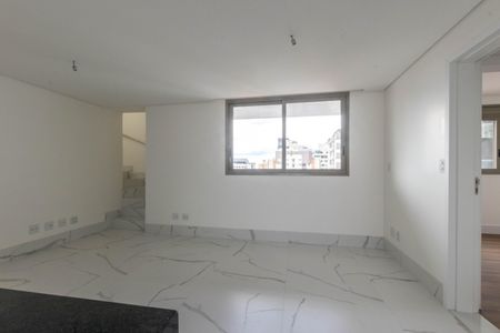 Apartamento à venda com 148m², 2 quartos e 4 vagasSala