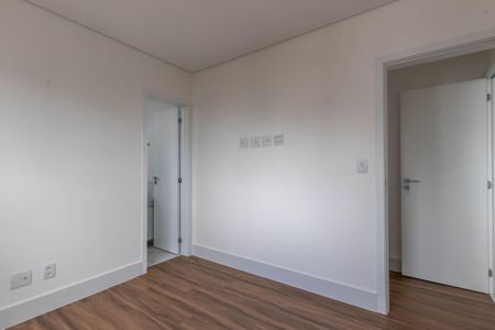 Apartamento à venda com 148m², 2 quartos e 4 vagasSuíte 1