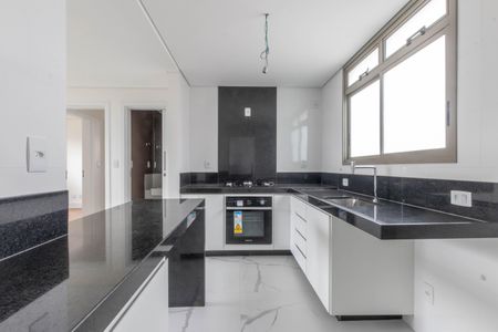 Apartamento à venda com 148m², 2 quartos e 4 vagasCozinha