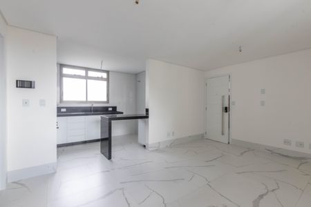 Apartamento à venda com 148m², 2 quartos e 4 vagasSala