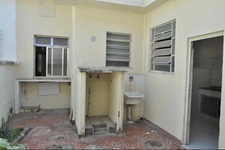Casa de condomínio à venda com 90m², 3 quartos e 1 vagaÁrea de Serviço