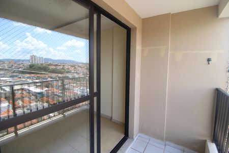 Apartamento para alugar com 65m², 2 quartos e 1 vagaSala - Varanda