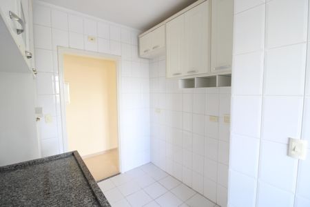Apartamento para alugar com 65m², 2 quartos e 1 vagaCozinha