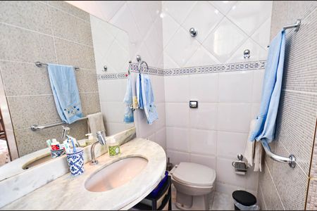 Casa para alugar com 314m², 7 quartos e 4 vagas Casa para alugar com 314m², 7 quartos e 4 vagasBanheiro suite