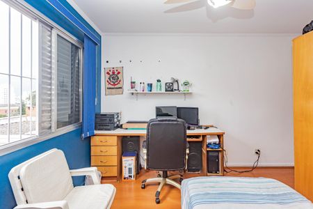 Casa à venda com 220m², 3 quartos e 2 vagas Casa à venda com 220m², 3 quartos e 2 vagasSuíte 3