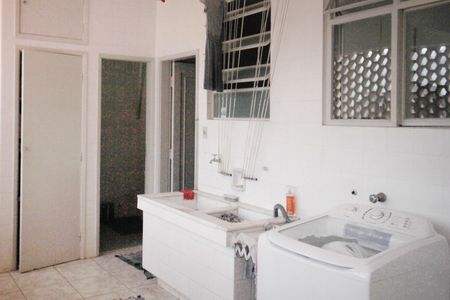 Apartamento para alugar com 400m², 4 quartos e 2 vagasÁrea de Serviço