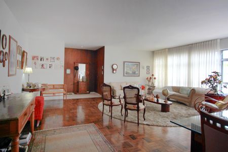 Apartamento para alugar com 400m², 4 quartos e 2 vagasSala