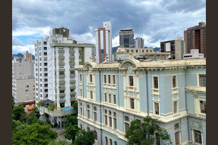 Apartamento para alugar com 400m², 4 quartos e 2 vagasVista da Suite