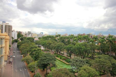 Apartamento para alugar com 400m², 4 quartos e 2 vagasQuarto 2