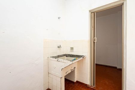 Apartamento para alugar com 124m², 2 quartos e sem vaga Apartamento para alugar com 124m², 2 quartos e sem vagaÁrea de Serviço