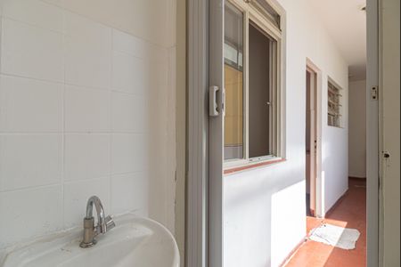 Apartamento à venda com 124m², 2 quartos e sem vagaBanheiro de Serviço