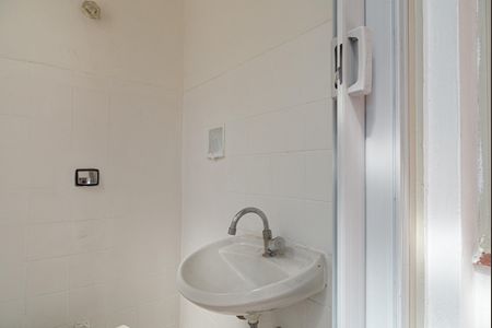 Apartamento à venda com 124m², 2 quartos e sem vagaBanheiro de Serviço