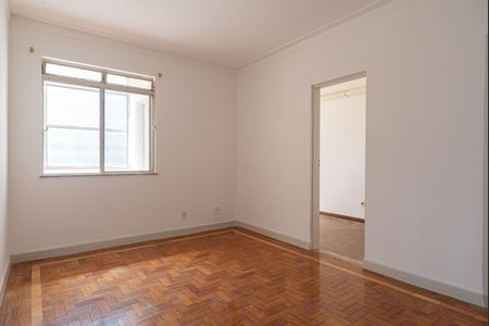 Apartamento à venda com 124m², 2 quartos e sem vagaSala