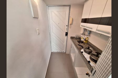 Studio à venda com 22m², 1 quarto e sem vaga Studio à venda com 22m², 1 quarto e sem vagaCozinha