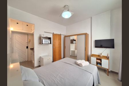 Studio à venda com 22m², 1 quarto e sem vaga Studio à venda com 22m², 1 quarto e sem vagaSala/Quarto