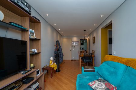 Apartamento à venda com 55m², 2 quartos e 1 vaga Apartamento à venda com 55m², 2 quartos e 1 vagaSala