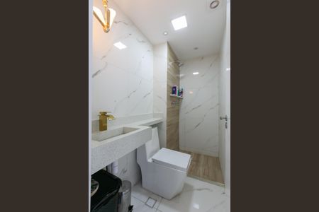 Apartamento para alugar com 44m², 2 quartos e sem vaga Apartamento para alugar com 44m², 2 quartos e sem vagaBanheiro