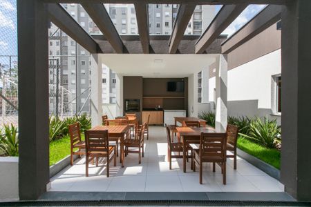 Apartamento para alugar com 44m², 2 quartos e sem vaga Apartamento para alugar com 44m², 2 quartos e sem vagaÁrea comum - Churrasqueira