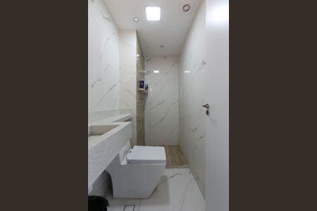 Apartamento para alugar com 44m², 2 quartos e sem vaga Apartamento para alugar com 44m², 2 quartos e sem vagaBanheiro