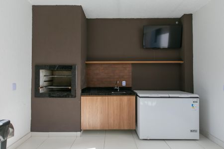 Apartamento para alugar com 44m², 2 quartos e sem vaga Apartamento para alugar com 44m², 2 quartos e sem vagaÁrea comum - Churrasqueira