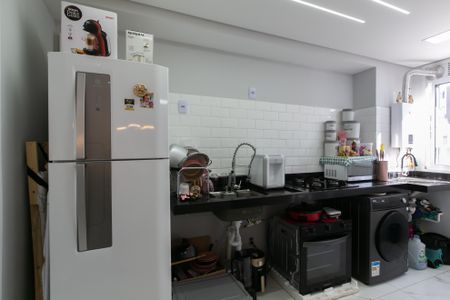 Apartamento para alugar com 44m², 2 quartos e sem vaga Apartamento para alugar com 44m², 2 quartos e sem vagaCozinha e Área de Serviço