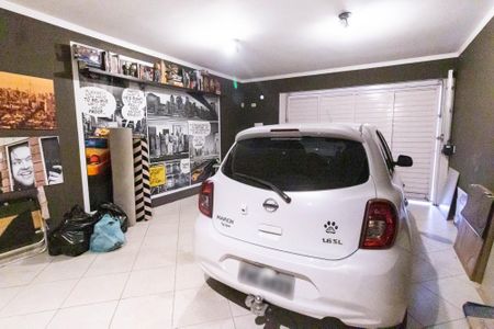 Casa à venda com 150m², 3 quartos e 4 vagas Casa à venda com 150m², 3 quartos e 4 vagasGaragem