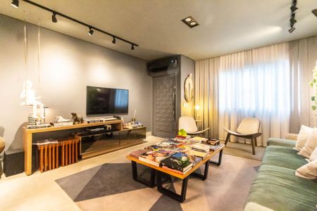 Casa à venda com 150m², 3 quartos e 4 vagas Casa à venda com 150m², 3 quartos e 4 vagasSala