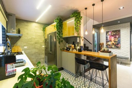 Casa à venda com 150m², 3 quartos e 4 vagas Casa à venda com 150m², 3 quartos e 4 vagasCozinha