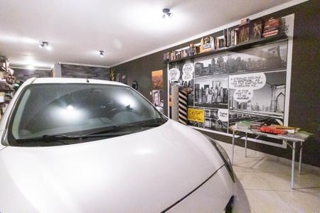 Casa à venda com 150m², 3 quartos e 4 vagas Casa à venda com 150m², 3 quartos e 4 vagasGaragem