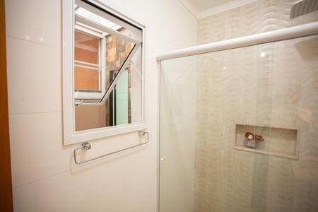 Casa à venda com 150m², 3 quartos e 4 vagas Casa à venda com 150m², 3 quartos e 4 vagasBANHEIRO QUARTO 2