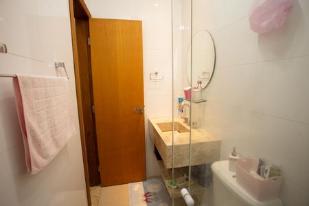 Casa à venda com 150m², 3 quartos e 4 vagas Casa à venda com 150m², 3 quartos e 4 vagasBANHEIRO QUARTO 3