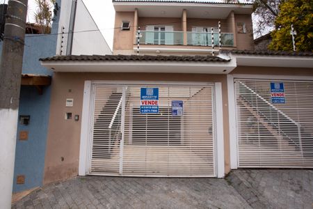 Casa à venda com 150m², 3 quartos e 4 vagas Casa à venda com 150m², 3 quartos e 4 vagasFACHADA/ Placa