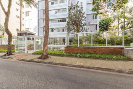 Apartamento para alugar com 128m², 3 quartos e 2 vagasFachada