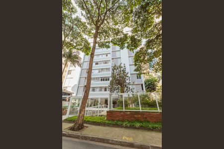 Apartamento para alugar com 128m², 3 quartos e 2 vagasFachada