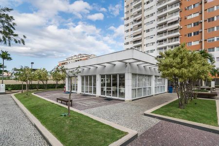 Apartamento à venda com 76m², 3 quartos e 1 vagaÁrea comum - Salão de festas