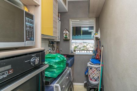 Apartamento à venda com 76m², 3 quartos e 1 vagaÁrea de Serviço