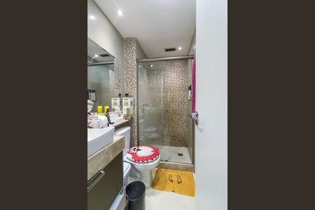 Apartamento à venda com 76m², 3 quartos e 1 vagaBanheiro da Suíte