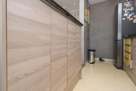 Apartamento à venda com 76m², 3 quartos e 1 vagaCozinha - Armários