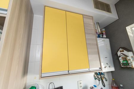 Apartamento à venda com 76m², 3 quartos e 1 vagaÁrea de Serviço - Armário