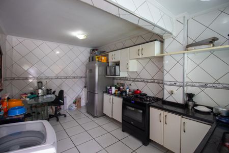 Casa para alugar com 175m², 3 quartos e 2 vagas Casa para alugar com 175m², 3 quartos e 2 vagasCozinha