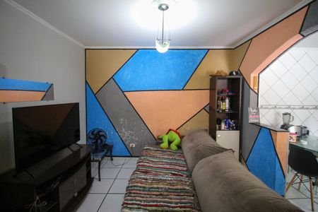 Casa para alugar com 175m², 3 quartos e 2 vagas Casa para alugar com 175m², 3 quartos e 2 vagasSala