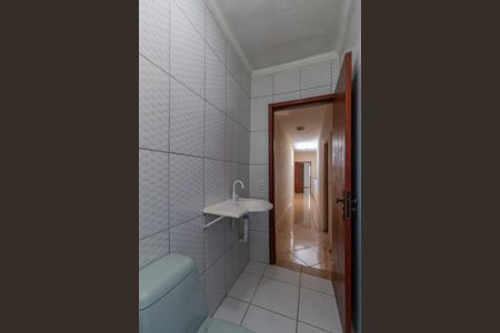 Casa à venda com 200m², 3 quartos e 1 vagaBanheiro 1