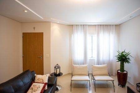 Casa à venda com 237m², 4 quartos e 5 vagasSala de TV