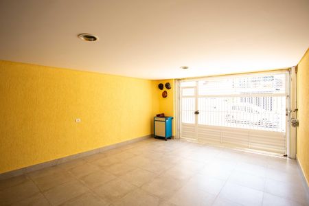Casa à venda com 237m², 4 quartos e 5 vagasGaragem