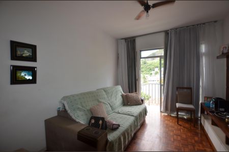 Apartamento para alugar com 90m², 2 quartos e 1 vagaSala