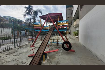 Apartamento para alugar com 90m², 2 quartos e 1 vagaÁrea comum Parquinho