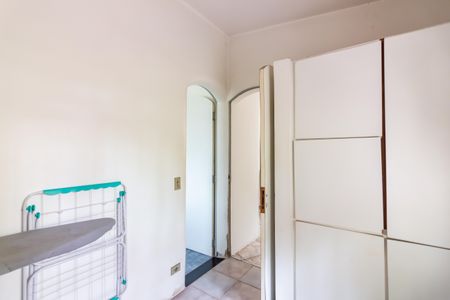 Casa à venda com 300m², 3 quartos e 6 vagas Casa à venda com 300m², 3 quartos e 6 vagasQuarto de Serviço